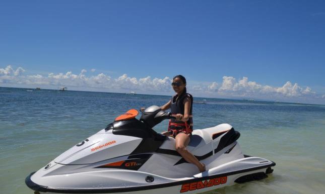 jet ski ride at Dumaluan Beach Resort, Panglao, Bohol, Philippines