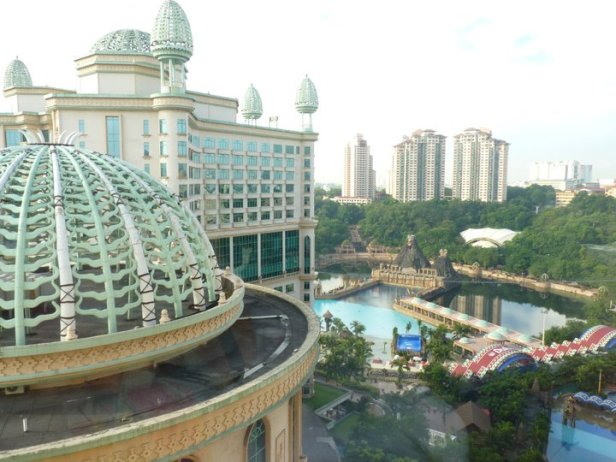Sunway Lagoon is an 88-acre amusement park complete with rides and attractions located in Petaling Jaya in Peninsular Malaysia.