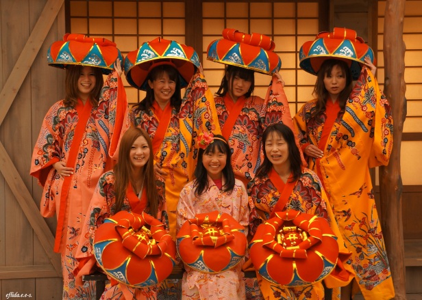 Okinawan costumes (kimono) are available for rent for a perfect photo shoot at Ryukyu Mura in Okinawa, Japan.