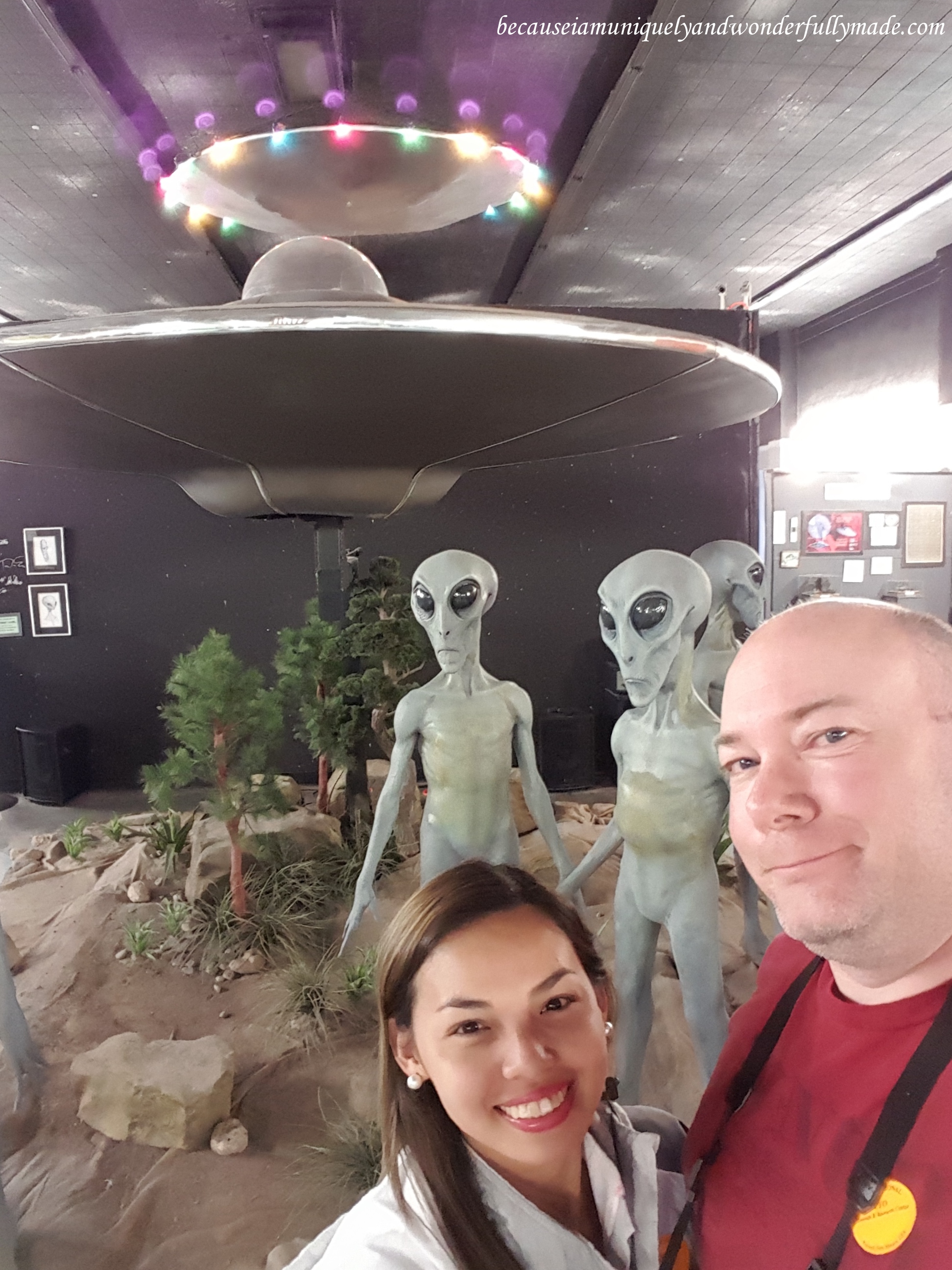 The mechanical life-size aliens with a spacecraft and an alien sound in their background at International UFO Museum and Research Center in Roswell, New Mexico. They actually move!